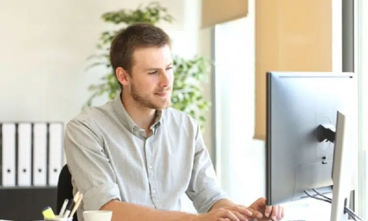 Comment suivre une formation bureautique en ligne