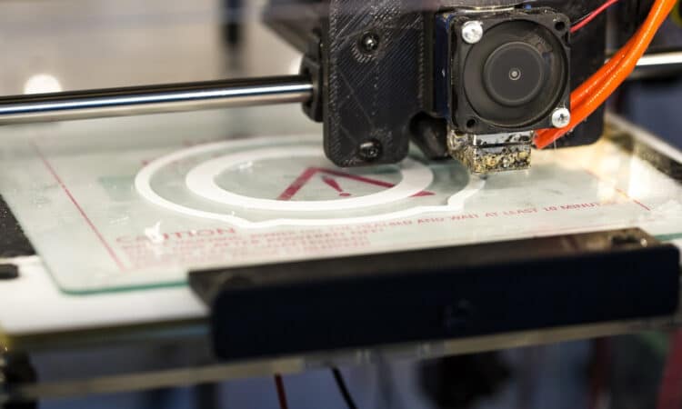 Quel est le prix d'une imprimante 3D qui utilise de la résine ?